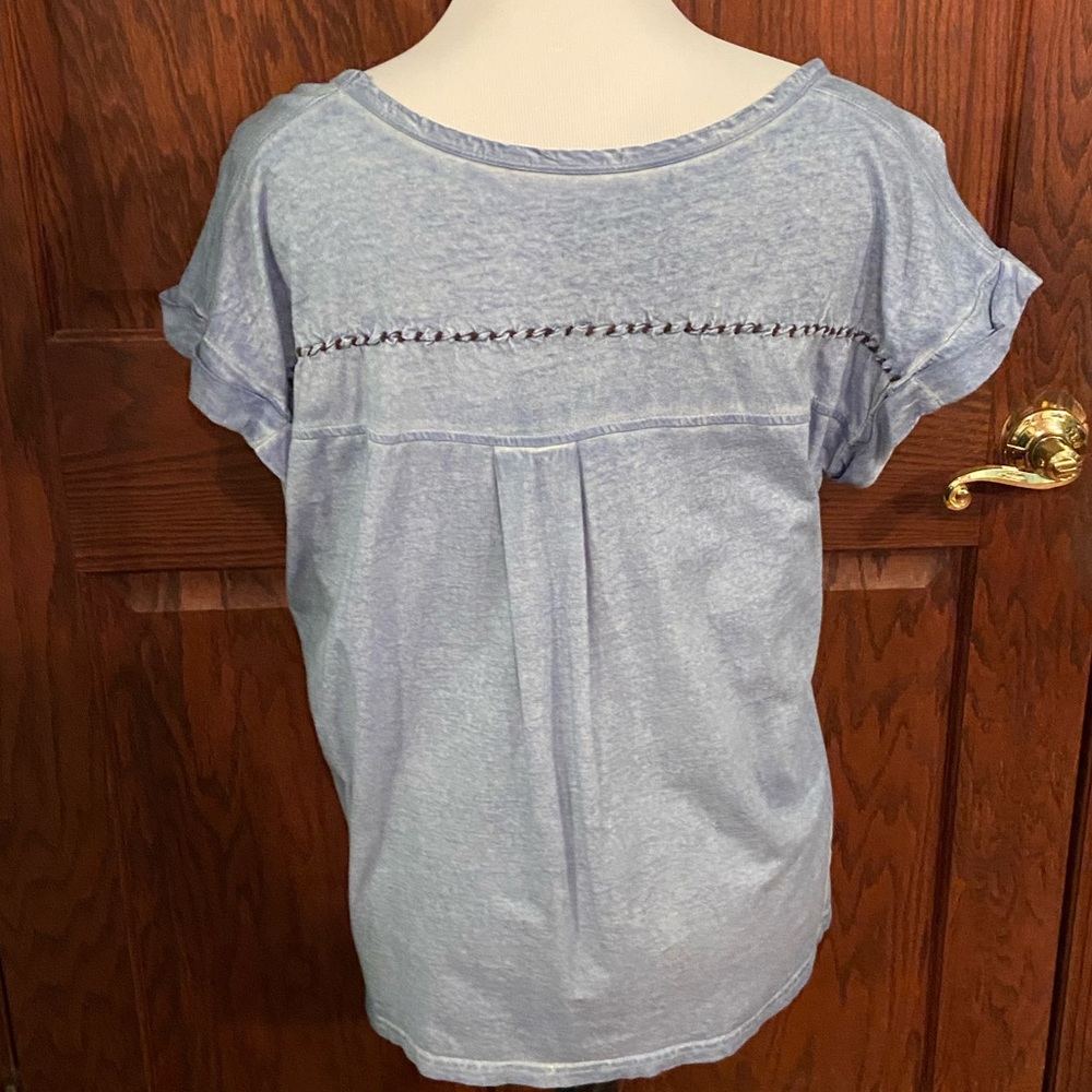 Used Cowgirl Tuff Distressed Blue Chief Tee Large